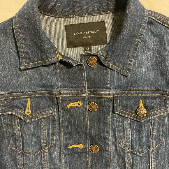Banana Republic Denim Jacket - Picture 5 of 11